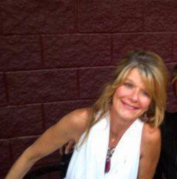 Meet your Posher, Gail - Picture 1 of 1